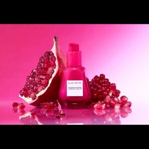 Glow Recipe | Pomegranate Peptide Firming Serum - 30 mL // MSRP: $45